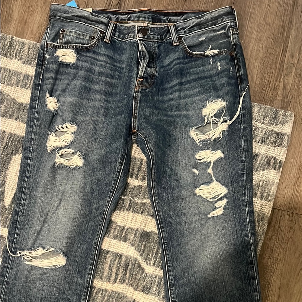 Abercrombie &Fitch Men's Distressed Blue Jeans with button fly